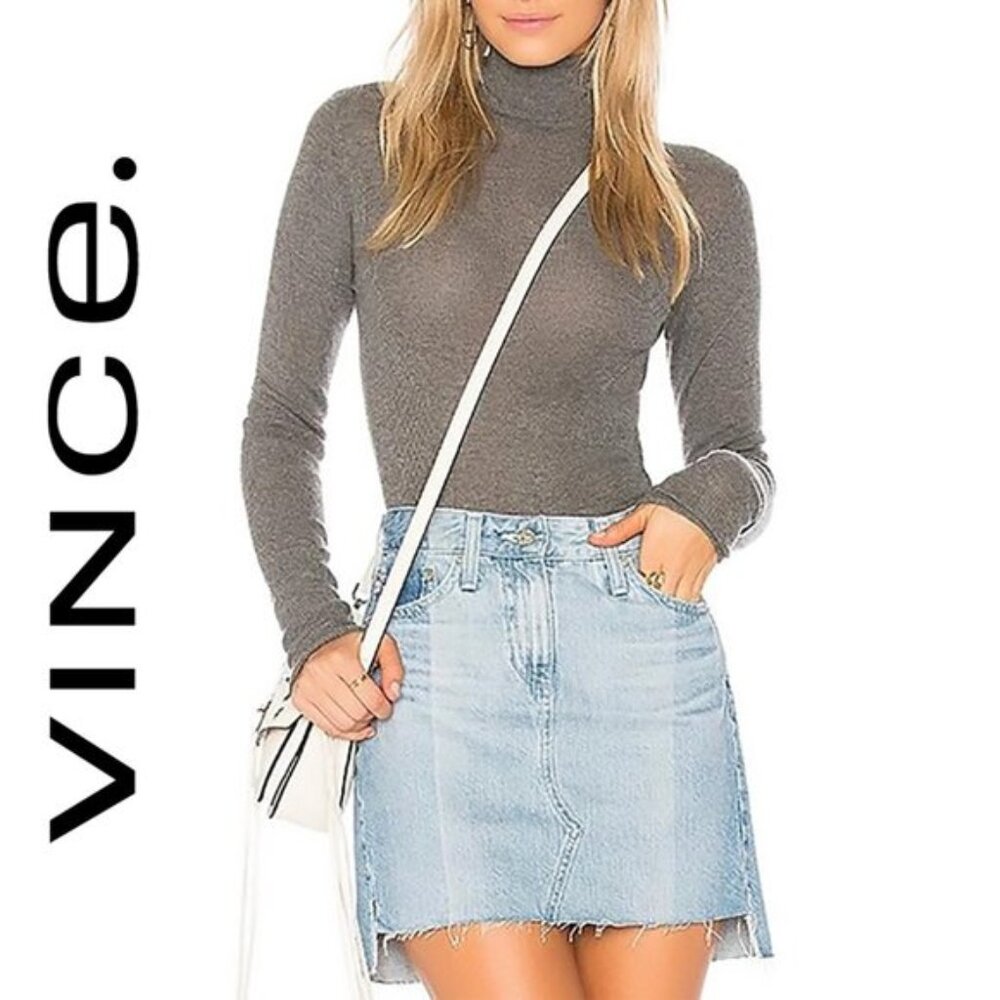 VINCE 100% Cashmere Skinny Rib Turtleneck Lightweight Pullover Blouse Sweater M